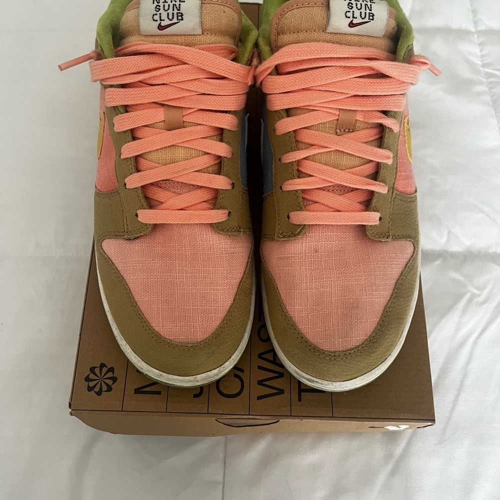 Slightly Worn Nike Dunk Low Retro Mens Tennis